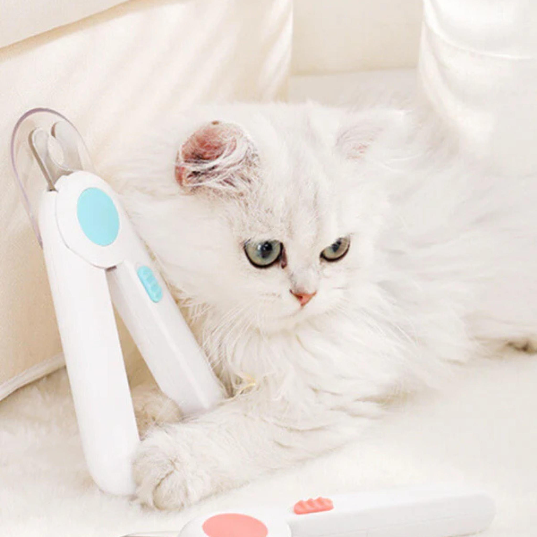 Pet Nail Clipper with Light – Ergonomic Grooming Tool